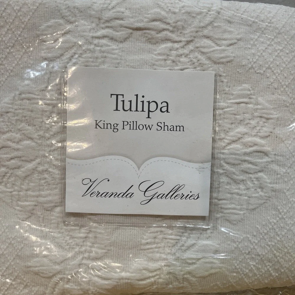 Veranda Galleries Tulipa King Pillow‎ Sham Cream Embossed Embroidered Scalloped